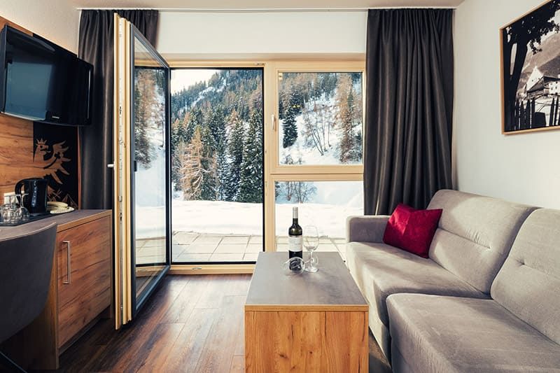 Appartement mit Terrasse im Hotel Bärolina Tirol