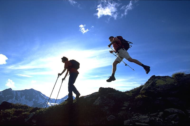 Wanderung bei Sonnenaufgang in Serfaus